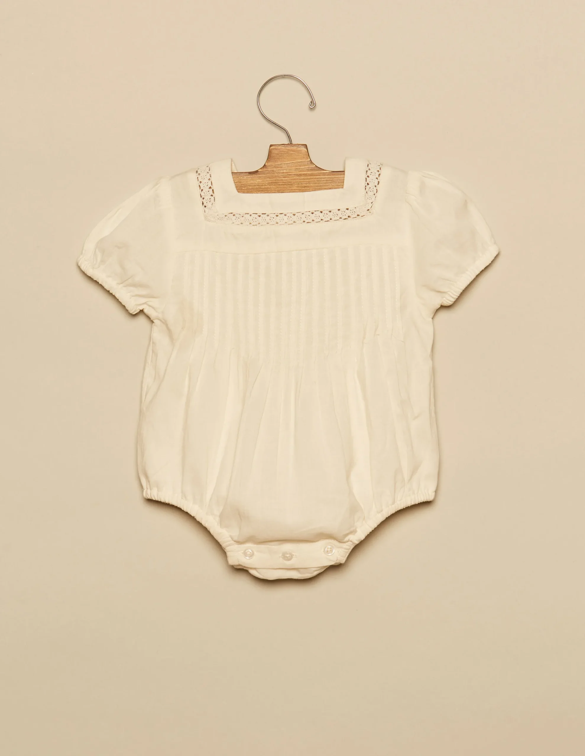 Nicoli Playsuits & Dungarees<BEIGE PIN-TUCK PLAYSUIT Crudos