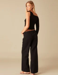 Nicoli Tops<BLACK KNIT TOP Negros