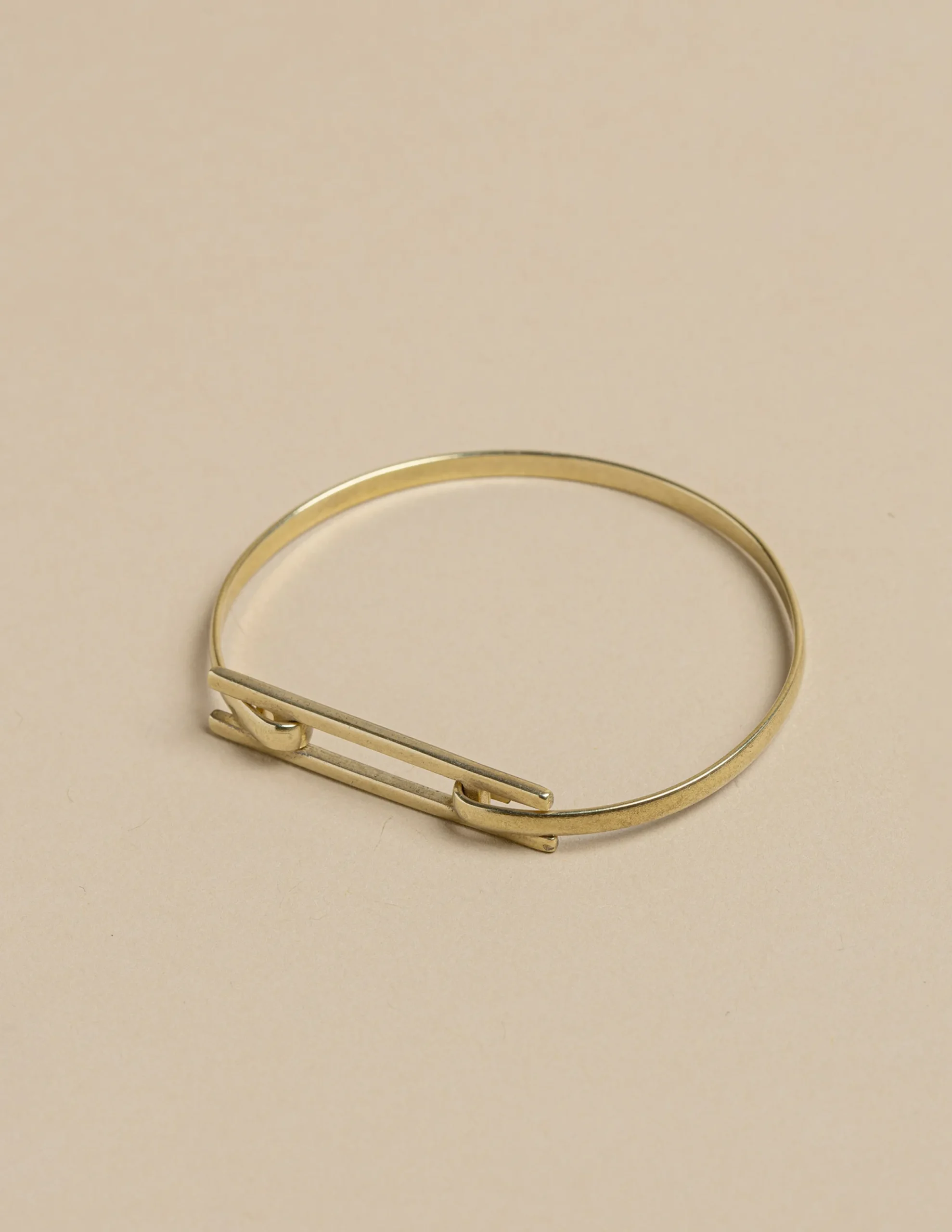Nicoli Bracelets<GOLD 'H' BRACELET Dorados