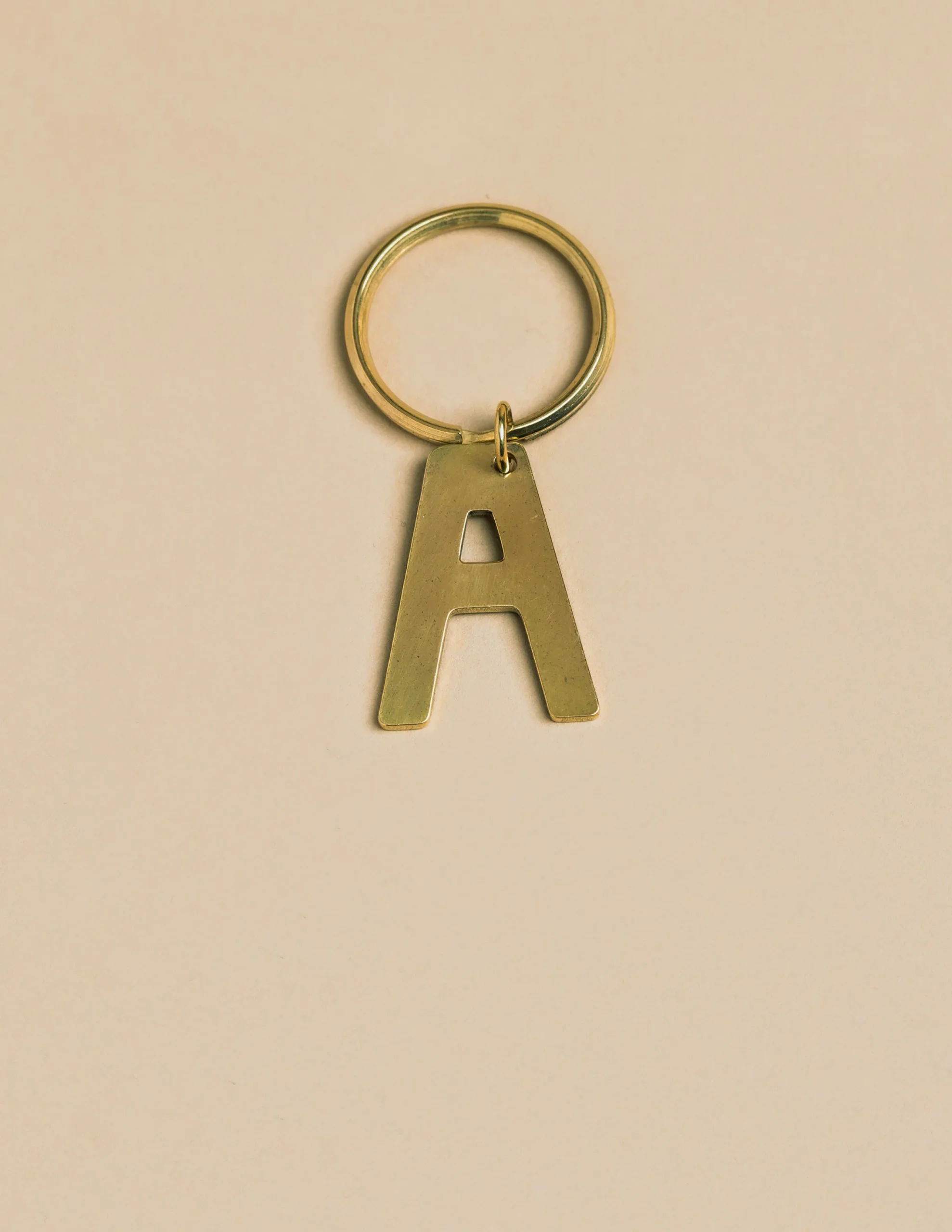 Nicoli Keychain|Keychain<GOLD "A" KEYCHAIN Dorados