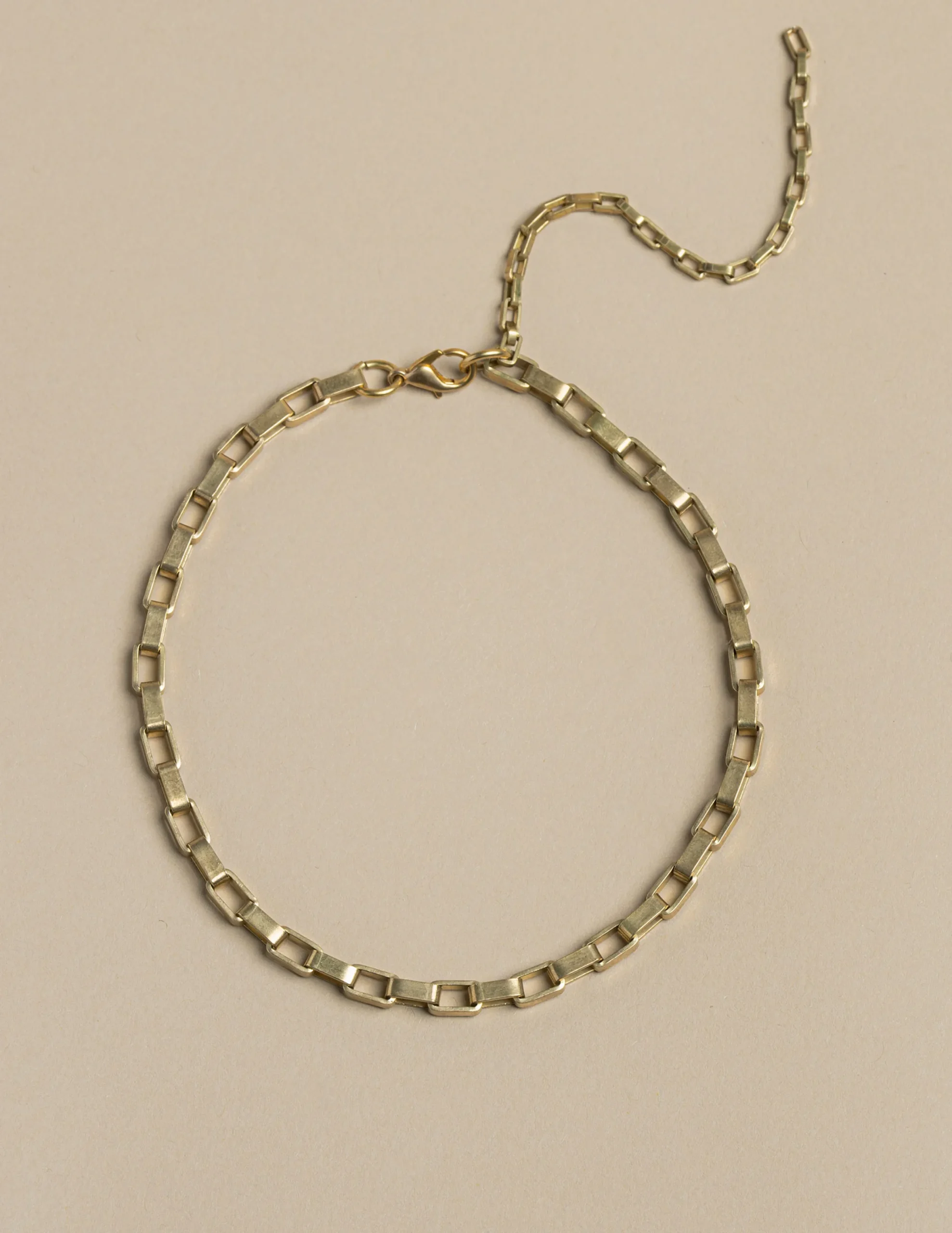 Nicoli Necklaces & Chokers<GOLD RECTANGLE NECKLACE Dorados