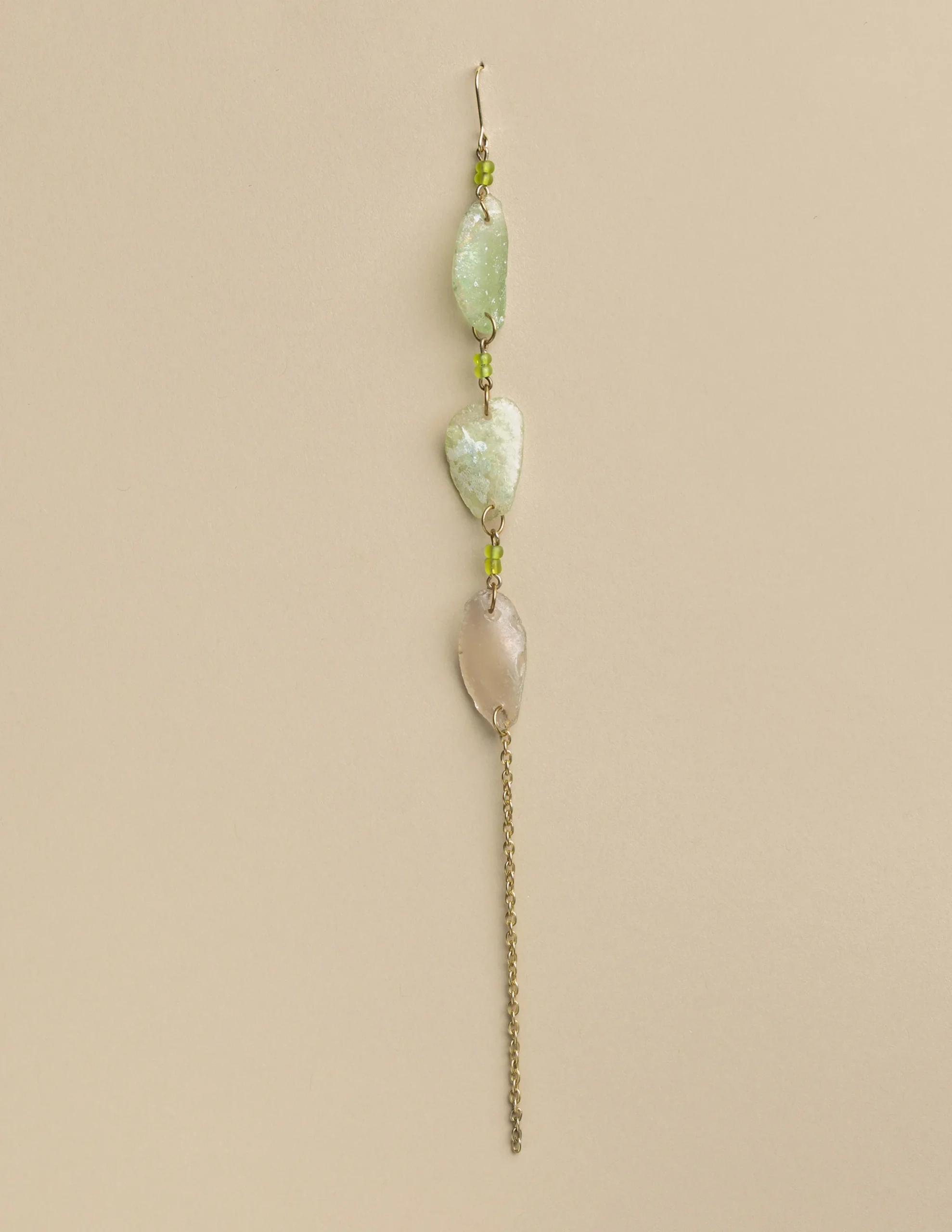 Nicoli Earrings<GREEN CHAIN CRYSTALS EARRING Verde pera