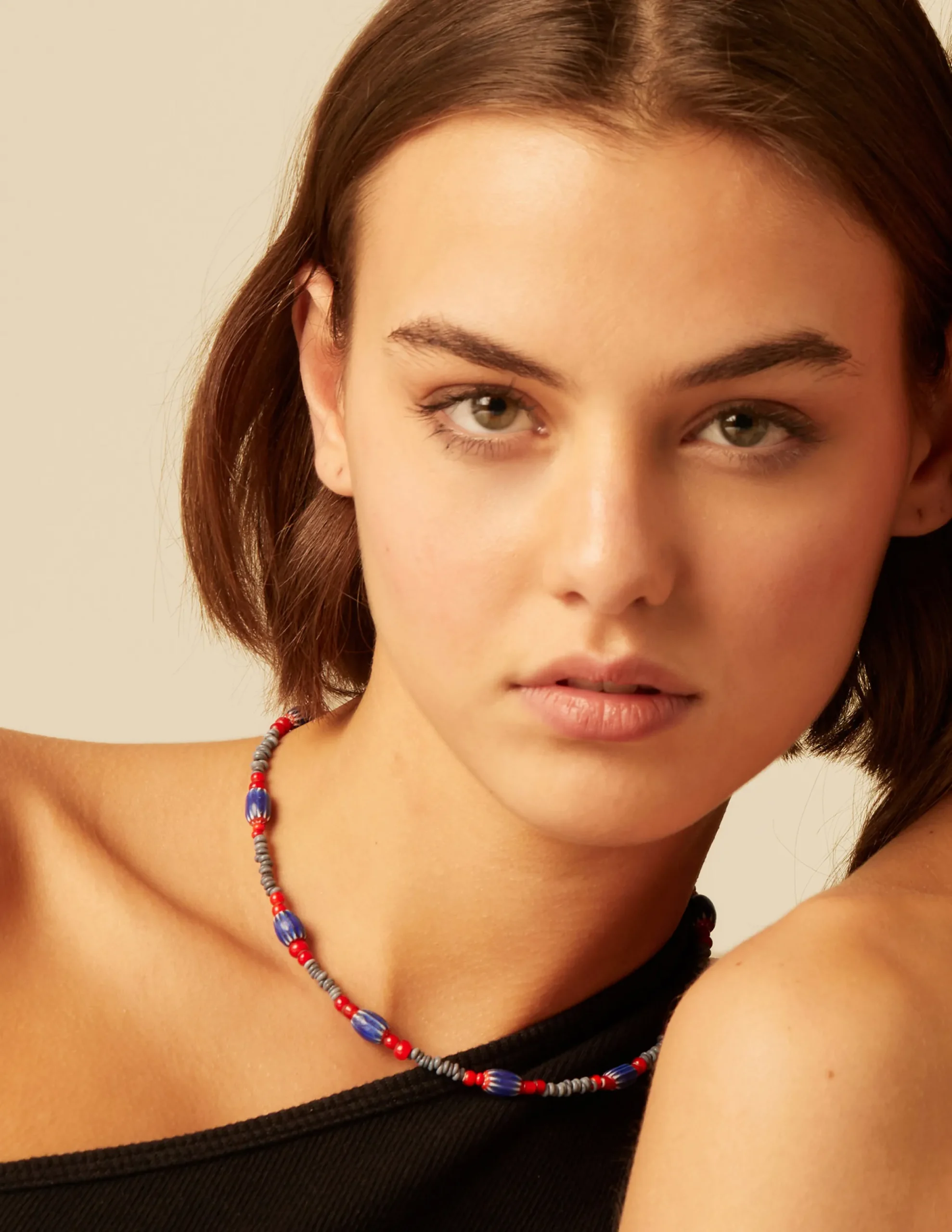 Nicoli Necklaces & Chokers|Necklaces<SHORT BLUE/RED NECKLACE Verdes