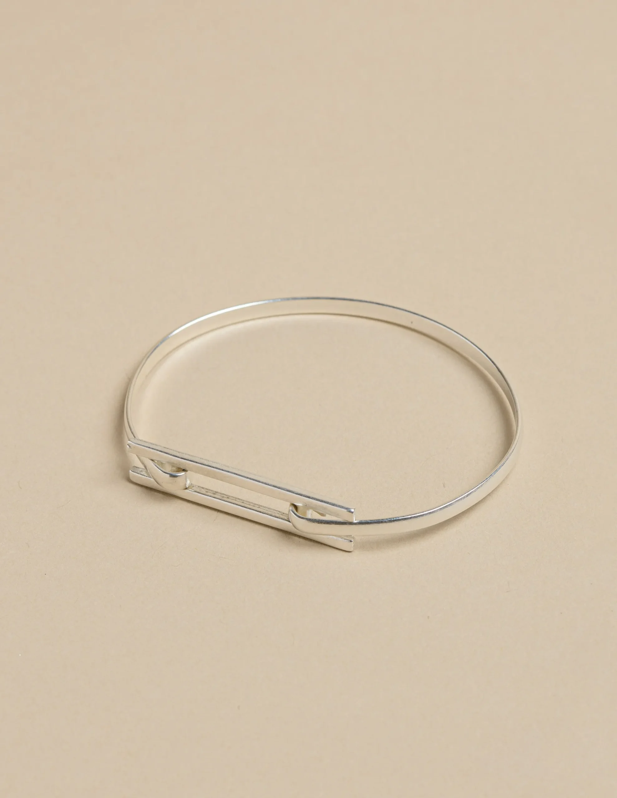Nicoli Bracelets<SILVER 'H' BRACELET Dorados