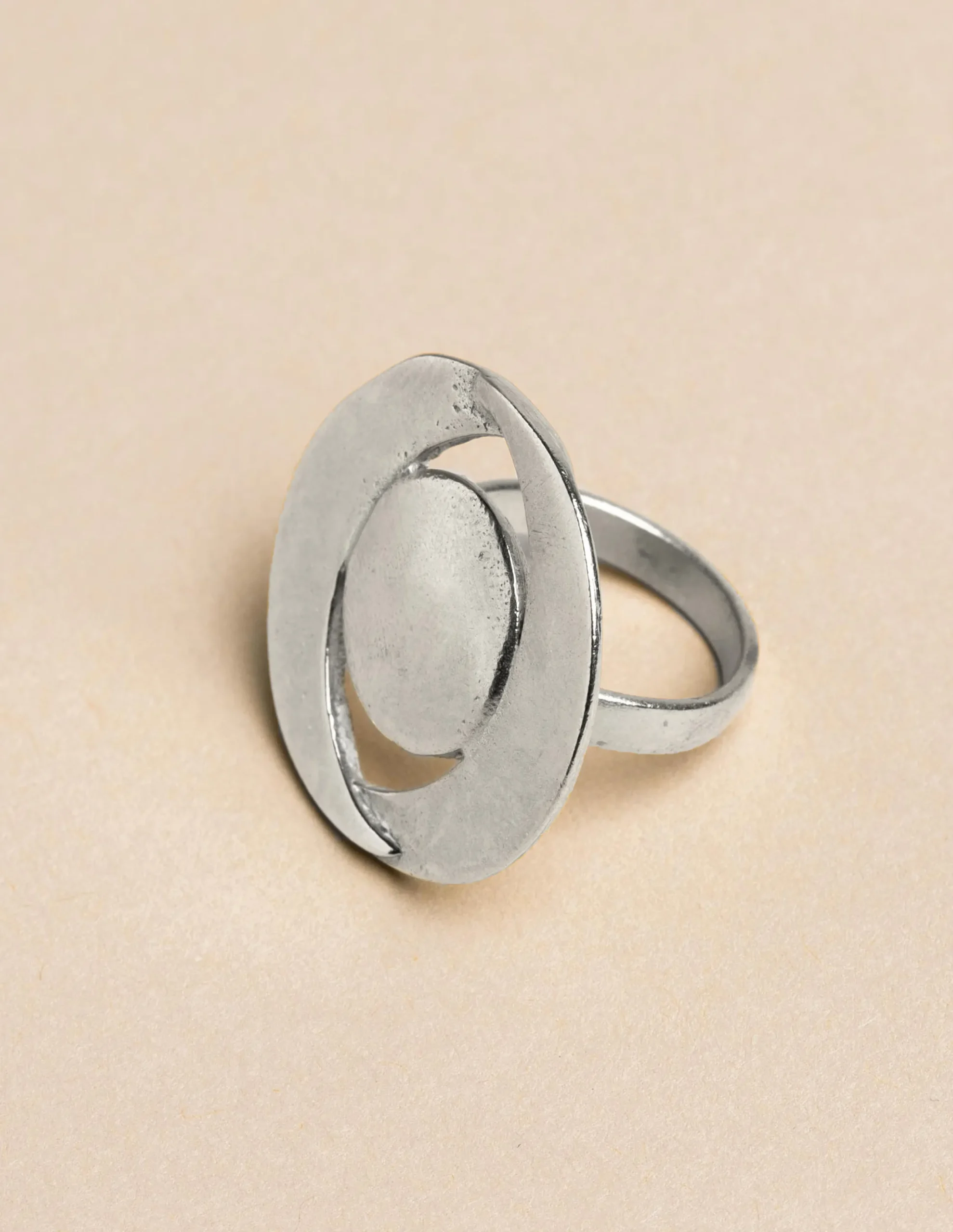 Nicoli Rings<SILVER MOON RING Dorados