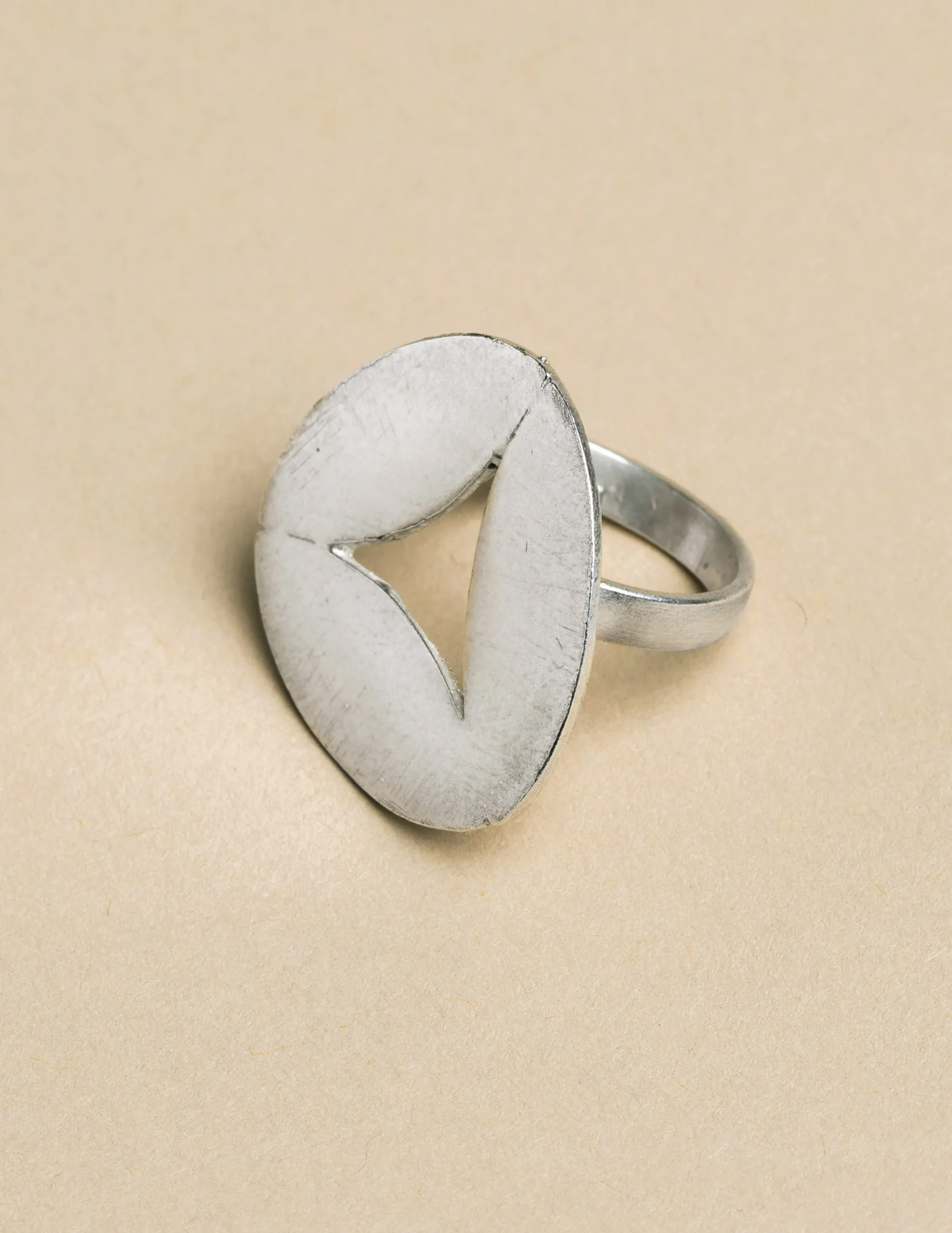 Nicoli Rings<SILVER TRIANGLE RING Dorados