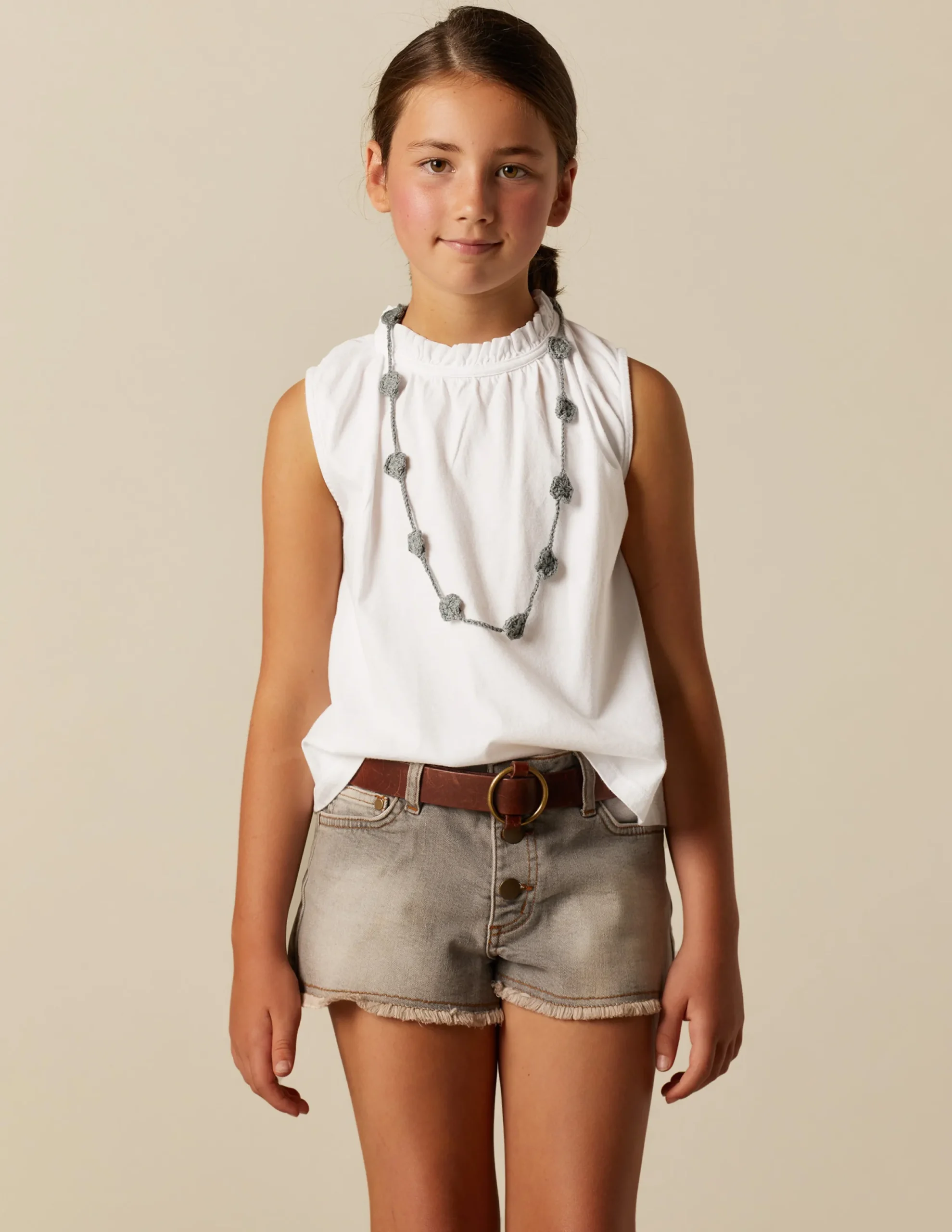 Nicoli T-shirts<WHITE RUFFLE NECK T-SHIRT Blancos